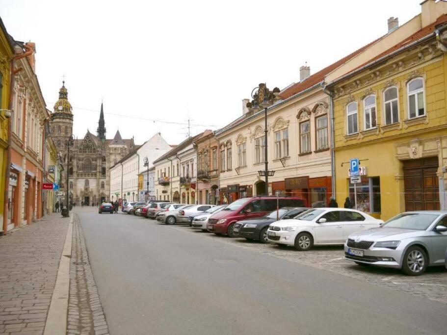 Apartment Elizabeth 1 Kosice Exterior photo